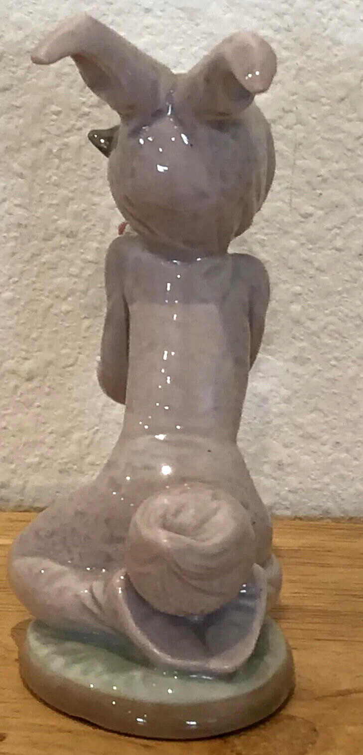 VINTAGE RETIRED LLADRO “BUNNY BOY WITH WILDFLOWERS” 1507 FIGURINE ORIGINAL BOX