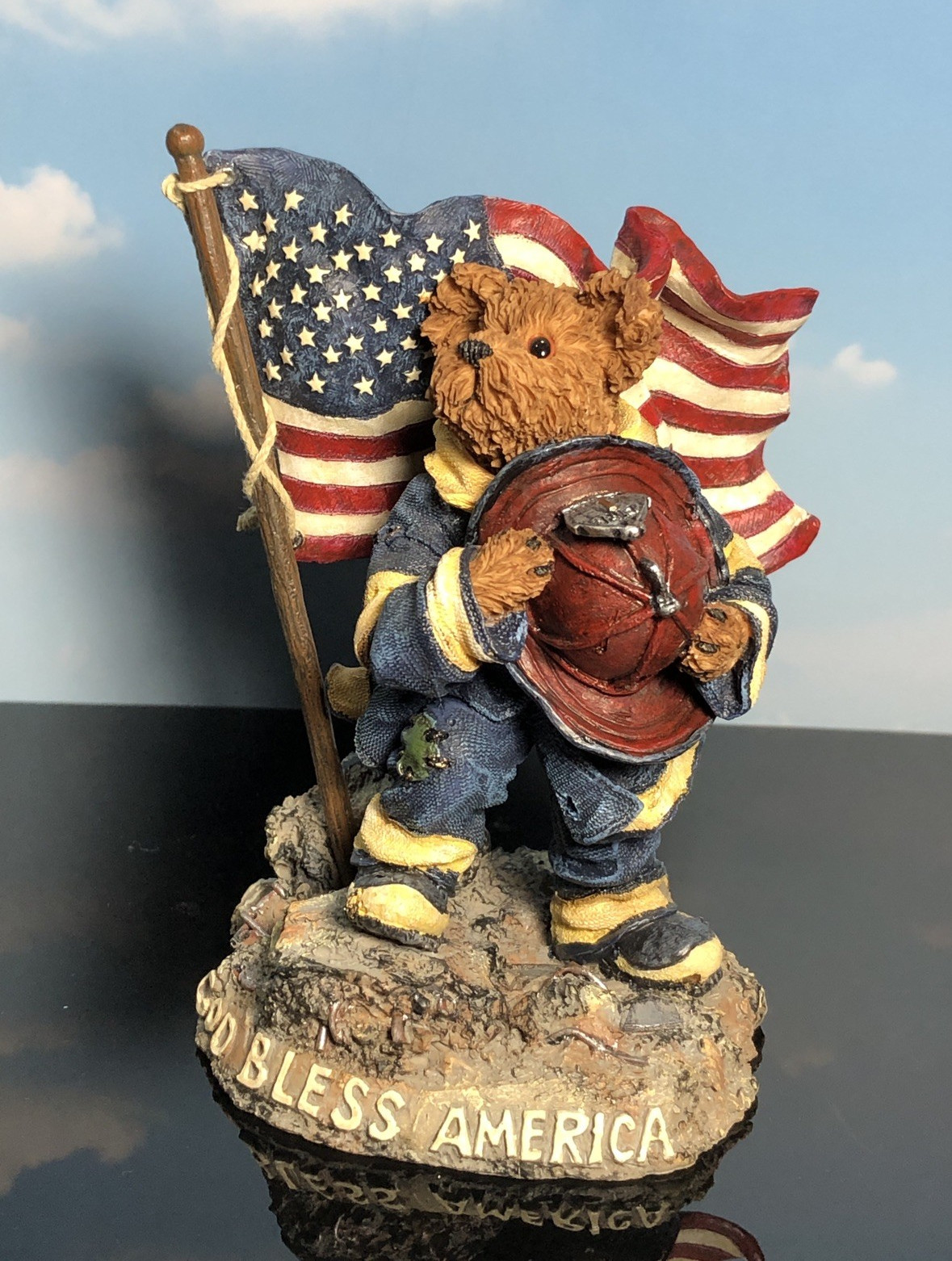 Boyds Bears Patriotic Our American Hero 9/11 Limited Edition Figurine 227791 NEW