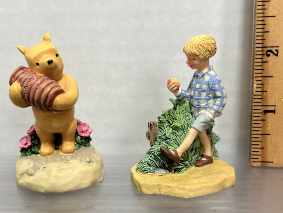 LENOX Disney Winnie the Pooh Hunny Pot Christopher Robin Thimble Figurines