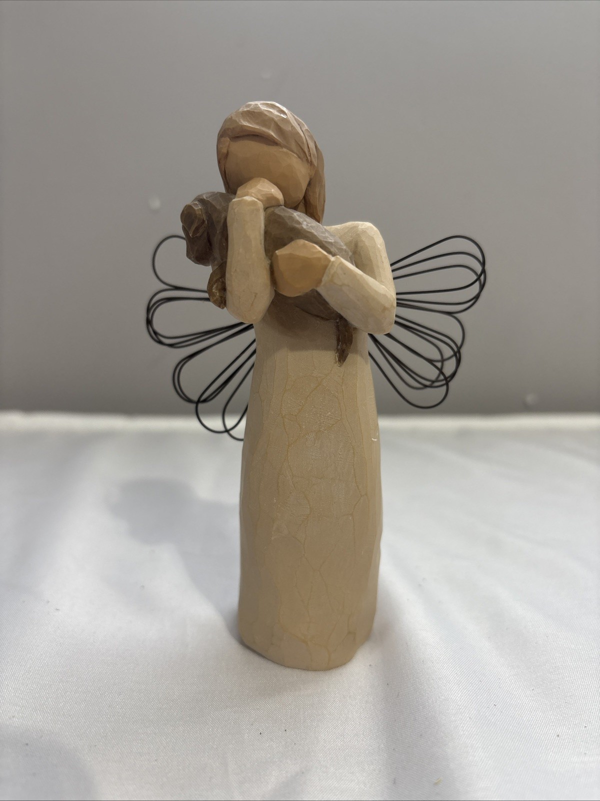 99 Willow Tree Angel of Friendship Figurine w/Dog,26011 Susan Lordi Demdaco