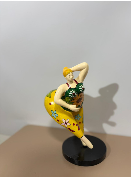 Vintage Style Colorful Floral Lady Figurine Art Statue Home Decor Shelf Table