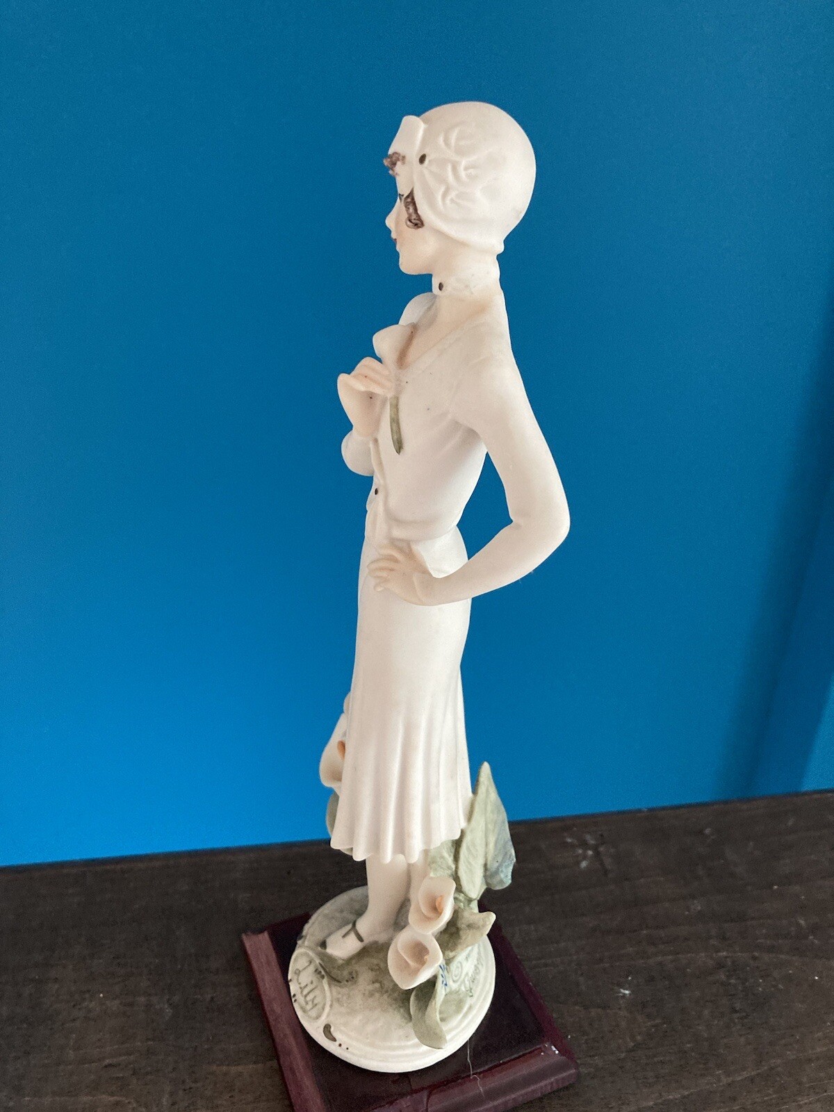 Giuseppe Armani Figurine Porcelain Lily Lady Sculpture Art 0354F