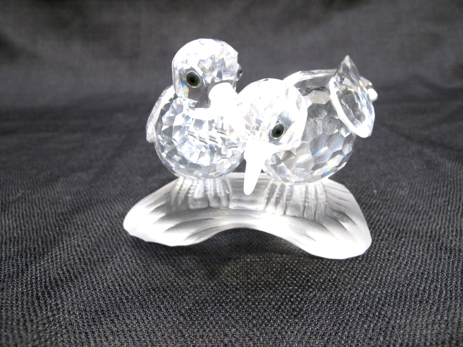 SWAROVSKI CRYSTAL SCS 1989 Amour – The Turtledoves Figurine IOB & COA