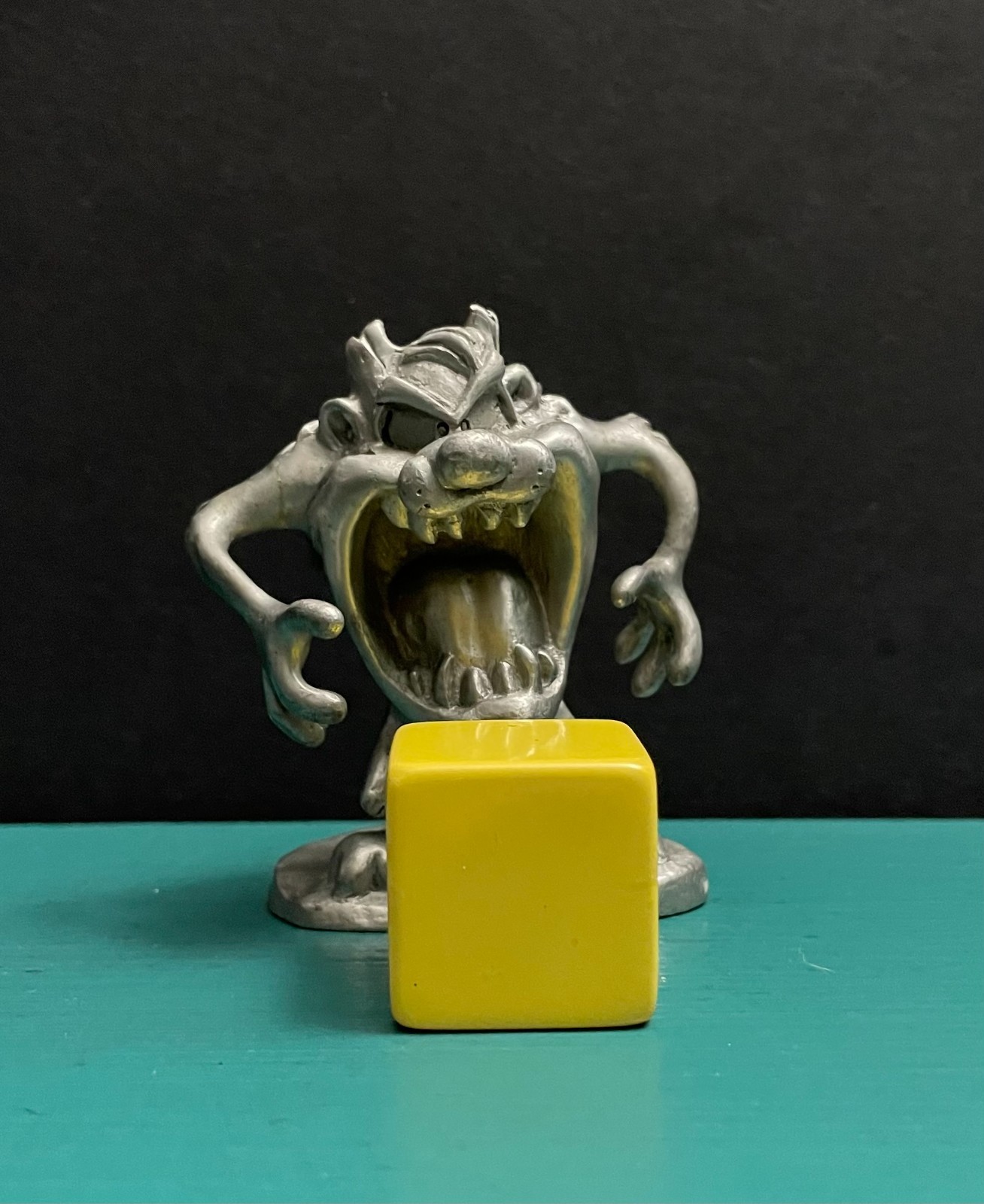 Warner Bros Pewter Taz Tasmanian Devil Growl Looney Tunes Cartoon Art Figurine