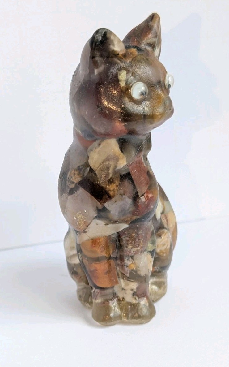 Vintage ” Vomit” 1960s Cat Figurine Natural Stones Resin 3.5″ Tall