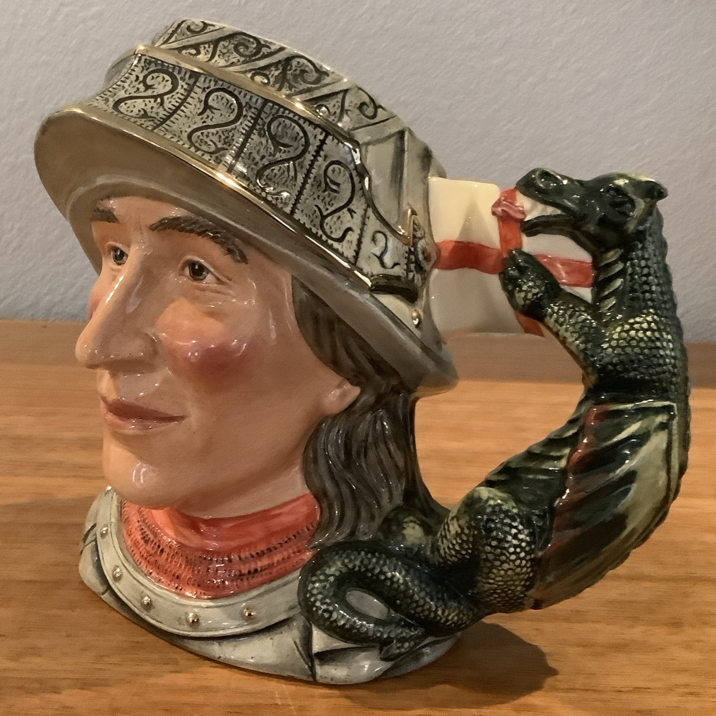 Royal Doulton Character Jug St. George D7129 Large 1998 Limited Edition
