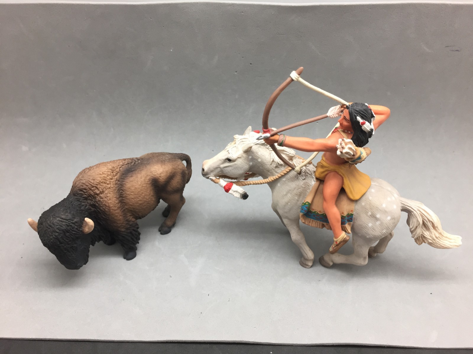 Schleich Native American Indian Sioux Archer & Horse w/ Buffalo Bison Figure Set