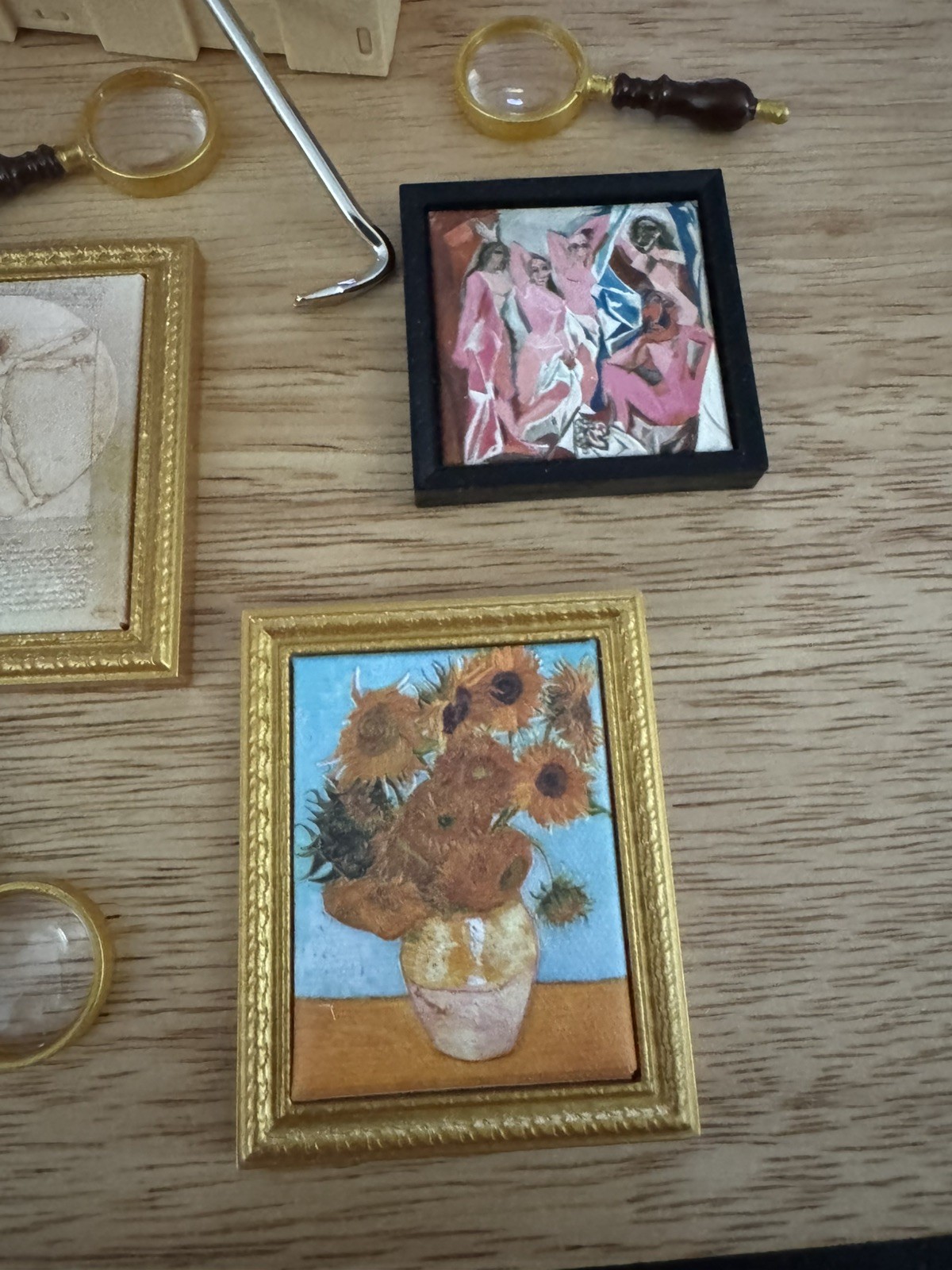 Mini Brands By ZURU Masterpieces Lot 16
