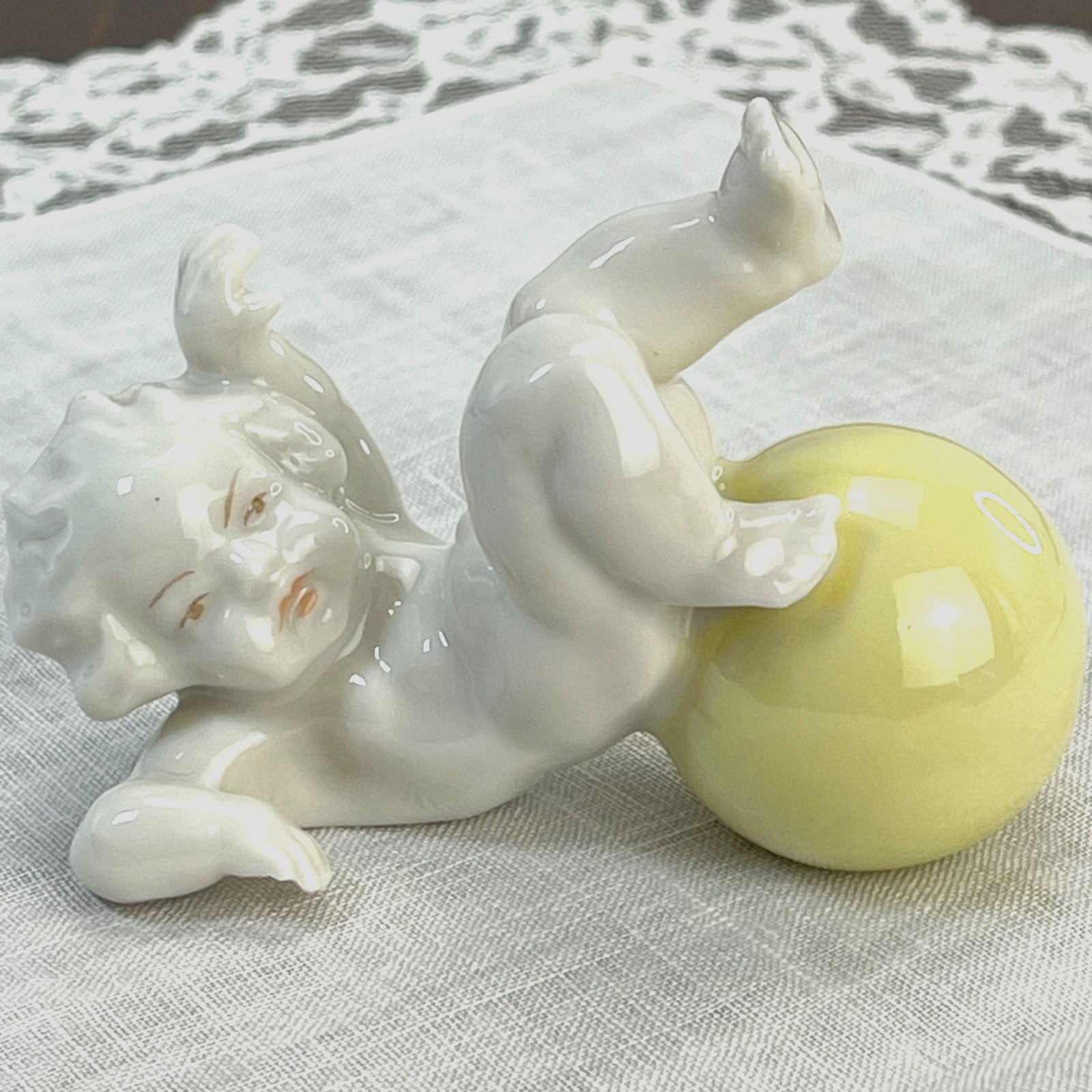 Antique Hutschenreuther LHS Porcelain Figurine 1925-1939 Miniature 3″ Cherub