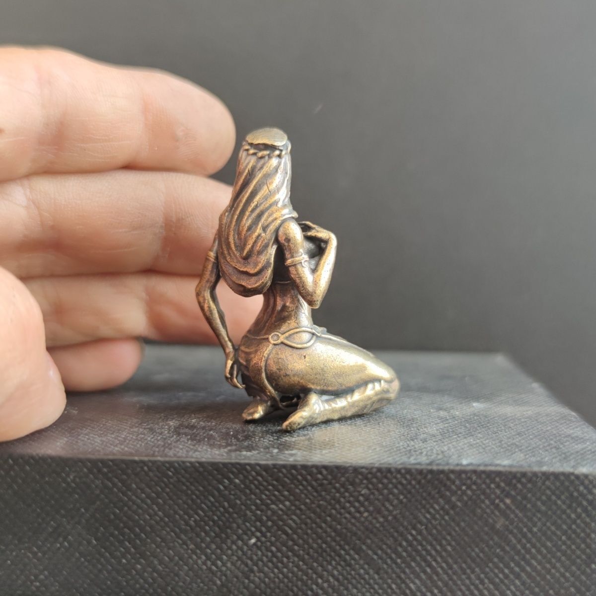 Solid Brass Female Statue Sexy Beauty Model Body Art Anime Ornaments Hand Grip