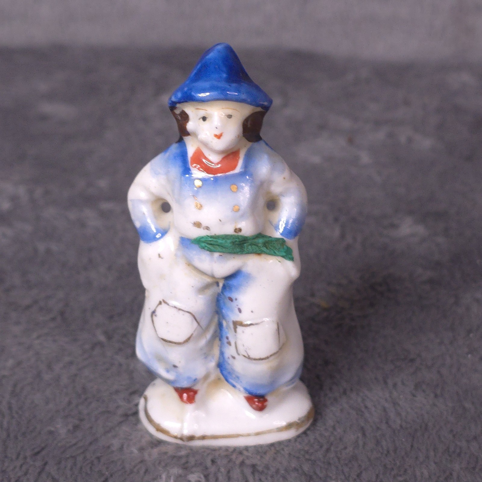Vintage Made in Occupied Japan Dutch Boy Girl Porcelain Figurines Pair