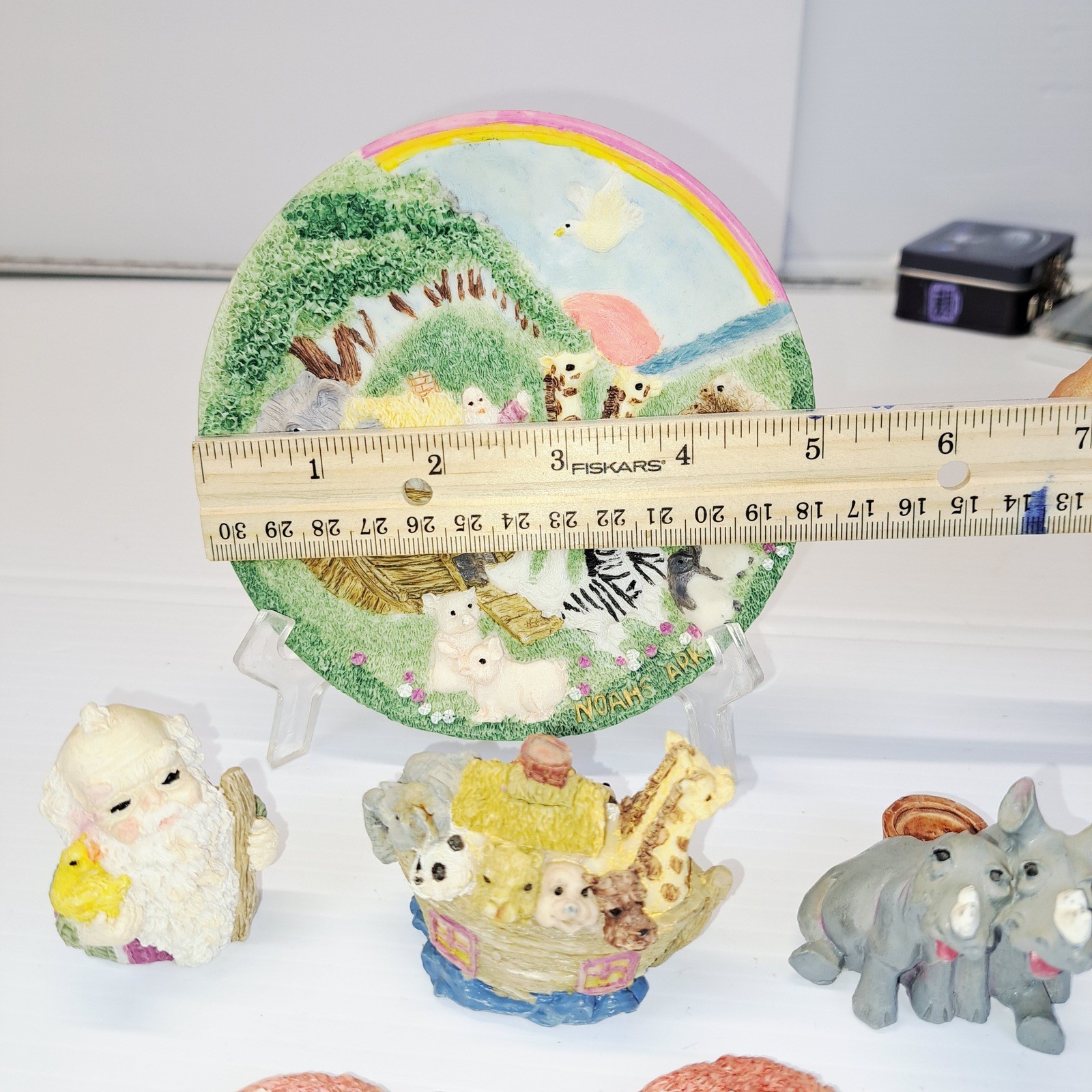 Popular Imports Noahs Ark Figurine Set Unisex OS Multicolor Excellent 1997 Resin