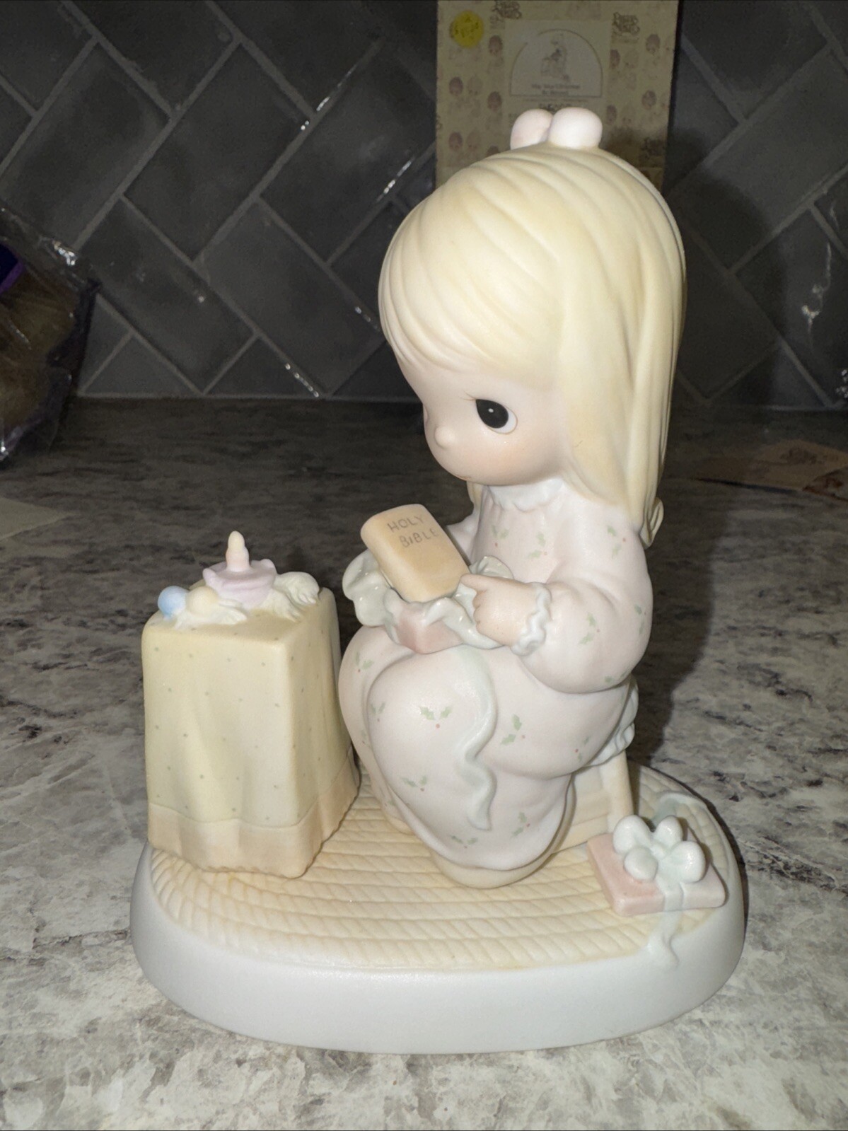🚨 Precious Moments E-5376 May Your Christmas Be Blessed Porcelain Figurine Vntg