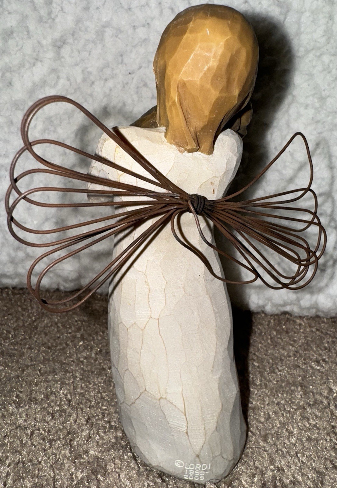 Willow Tree Angel of Friendship Hand Painted Resin Figurine by Susan Lordi 1999