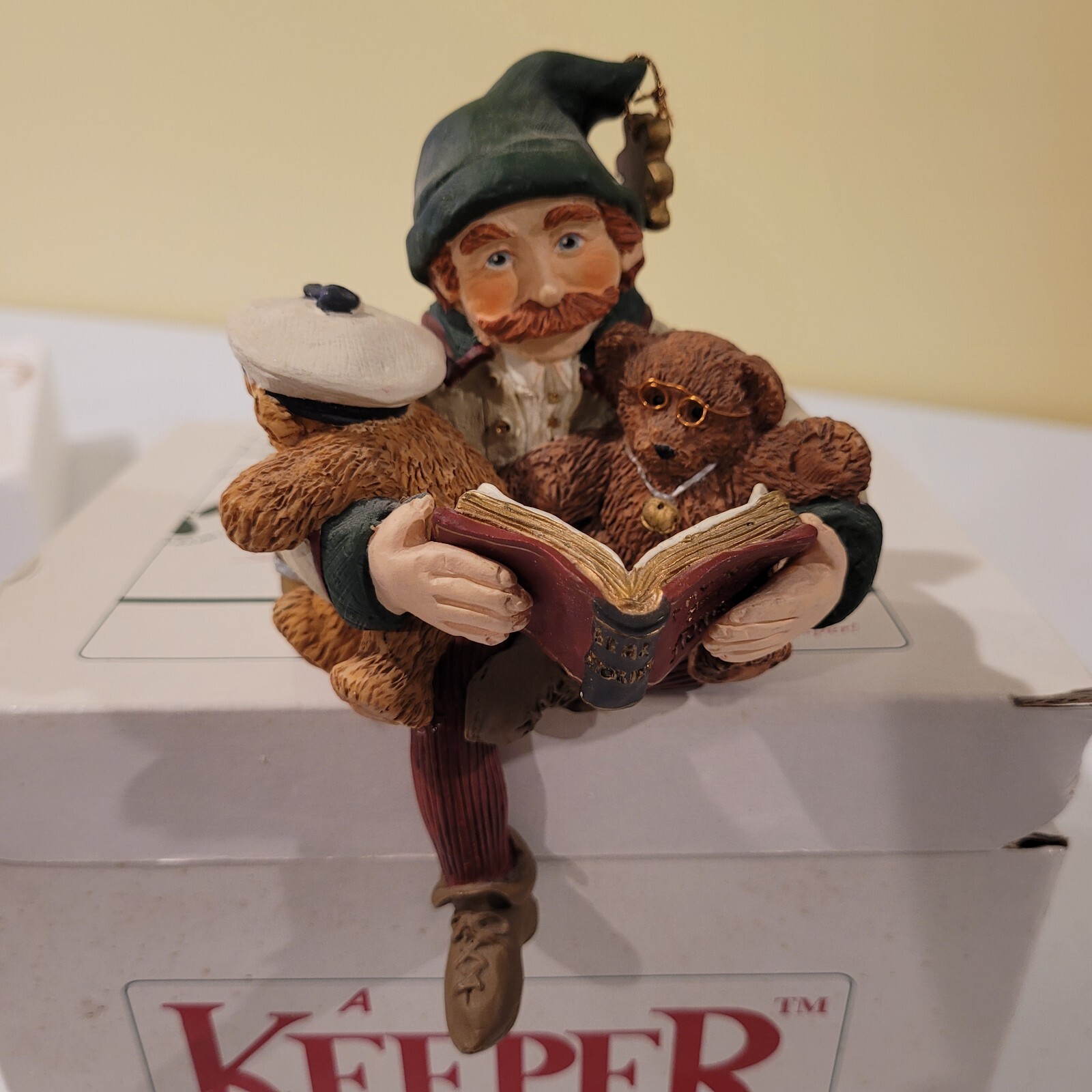 VINTAGE Collectible Figurine Shenandoah Designs The Keeper of The Bears RARE