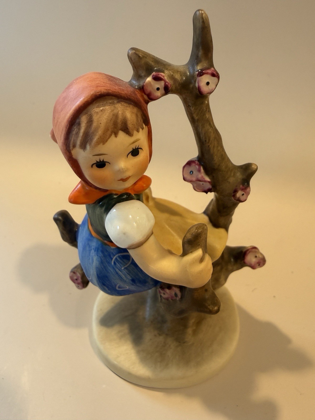 Goebel Hummel Figurine “Apple Tree Girl”