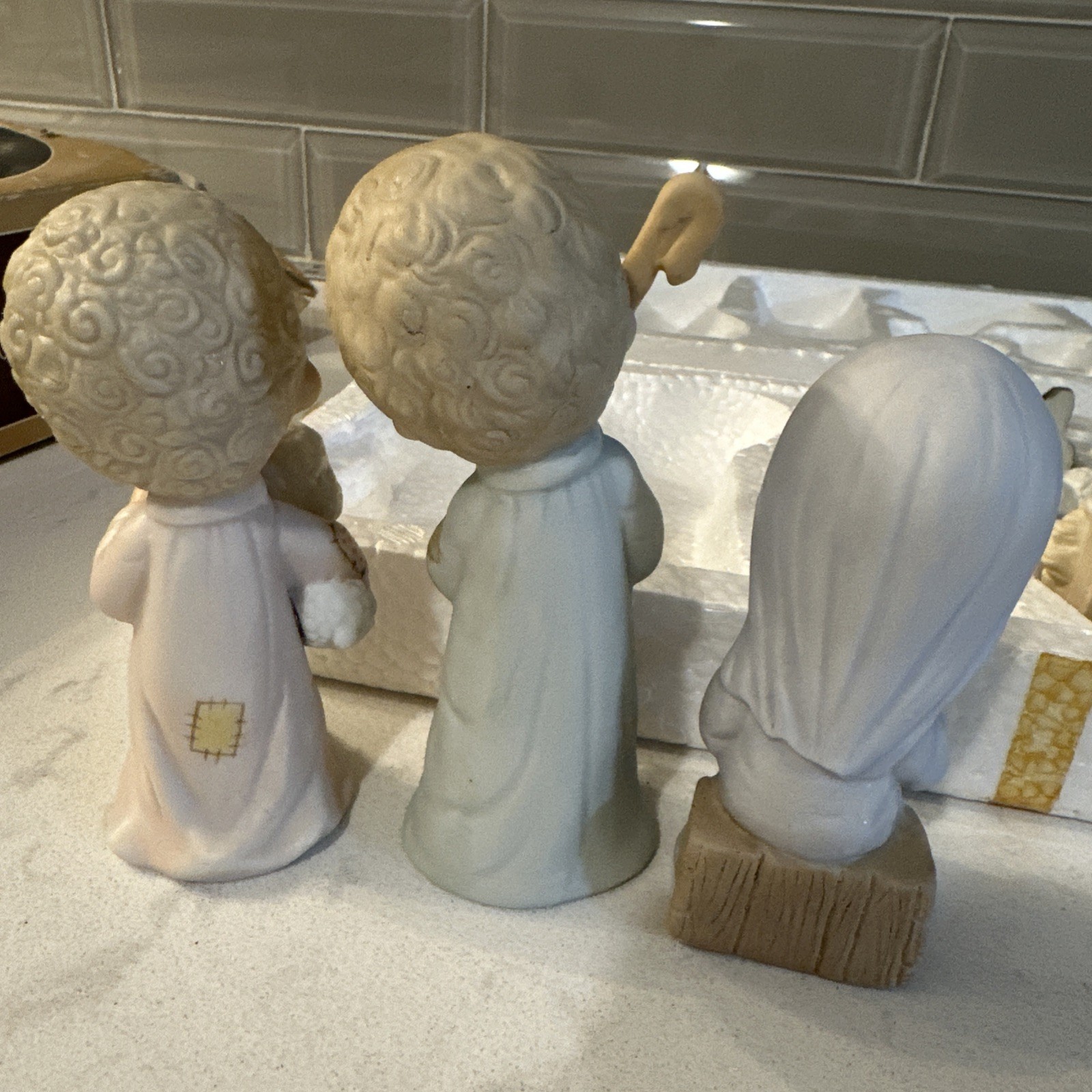Precious Moments Nativity Set E2800 9 Piece 1979 & Box, Come Let Us Adore Him