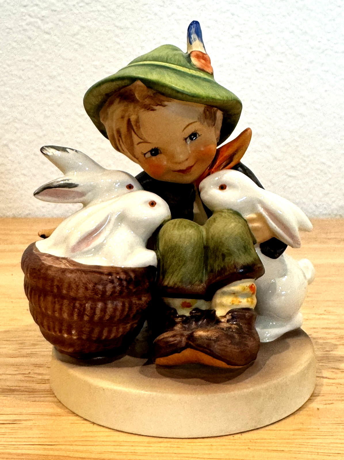 Hummel Goebel Playmates Boy Rabbits 4″ Figurine Statue 58/0 TMK-3 Vintage