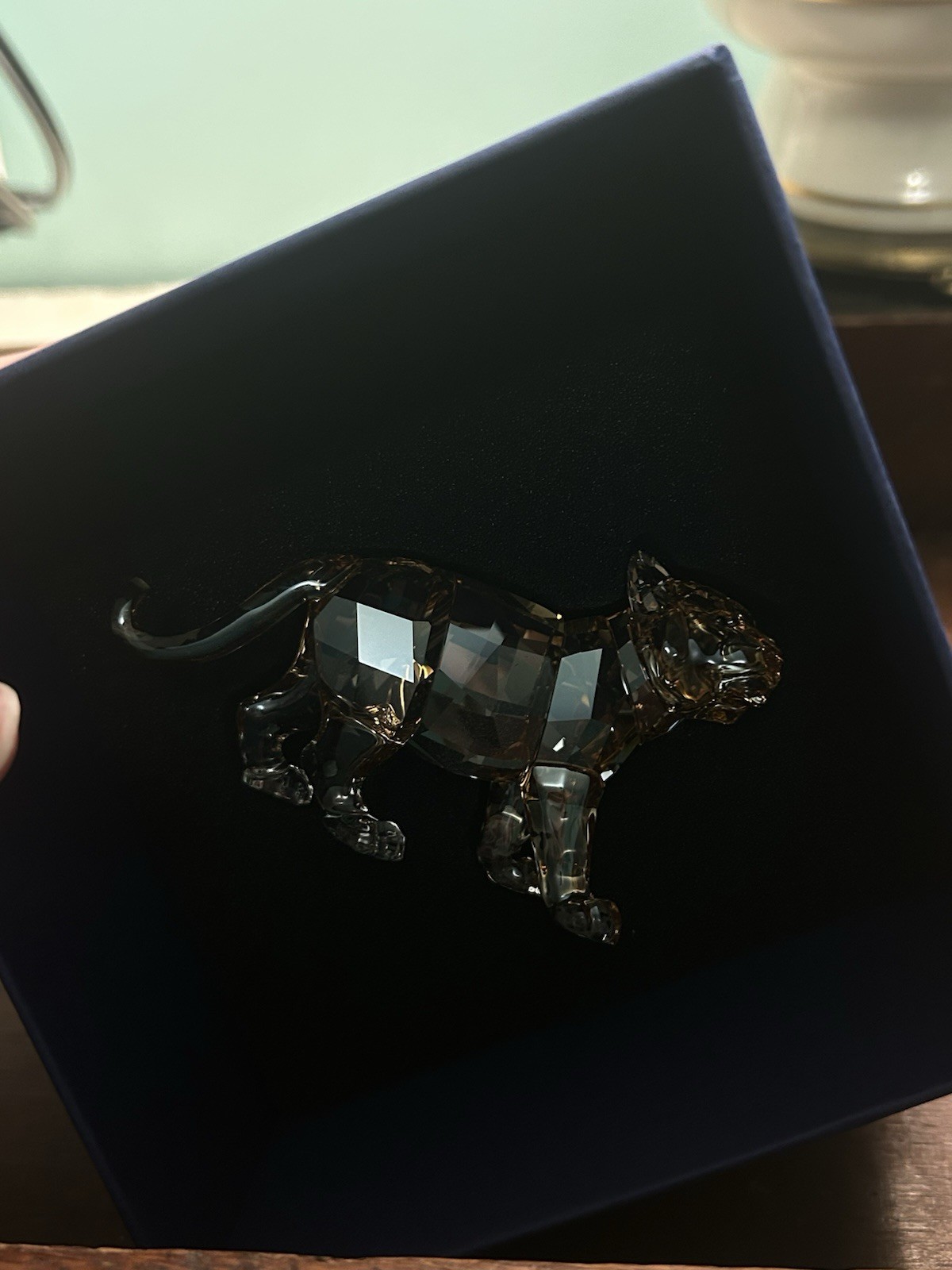 Swarovski SCS Crystal Tiger Figurine Clear Gold Cut Crystal Boxed 2016