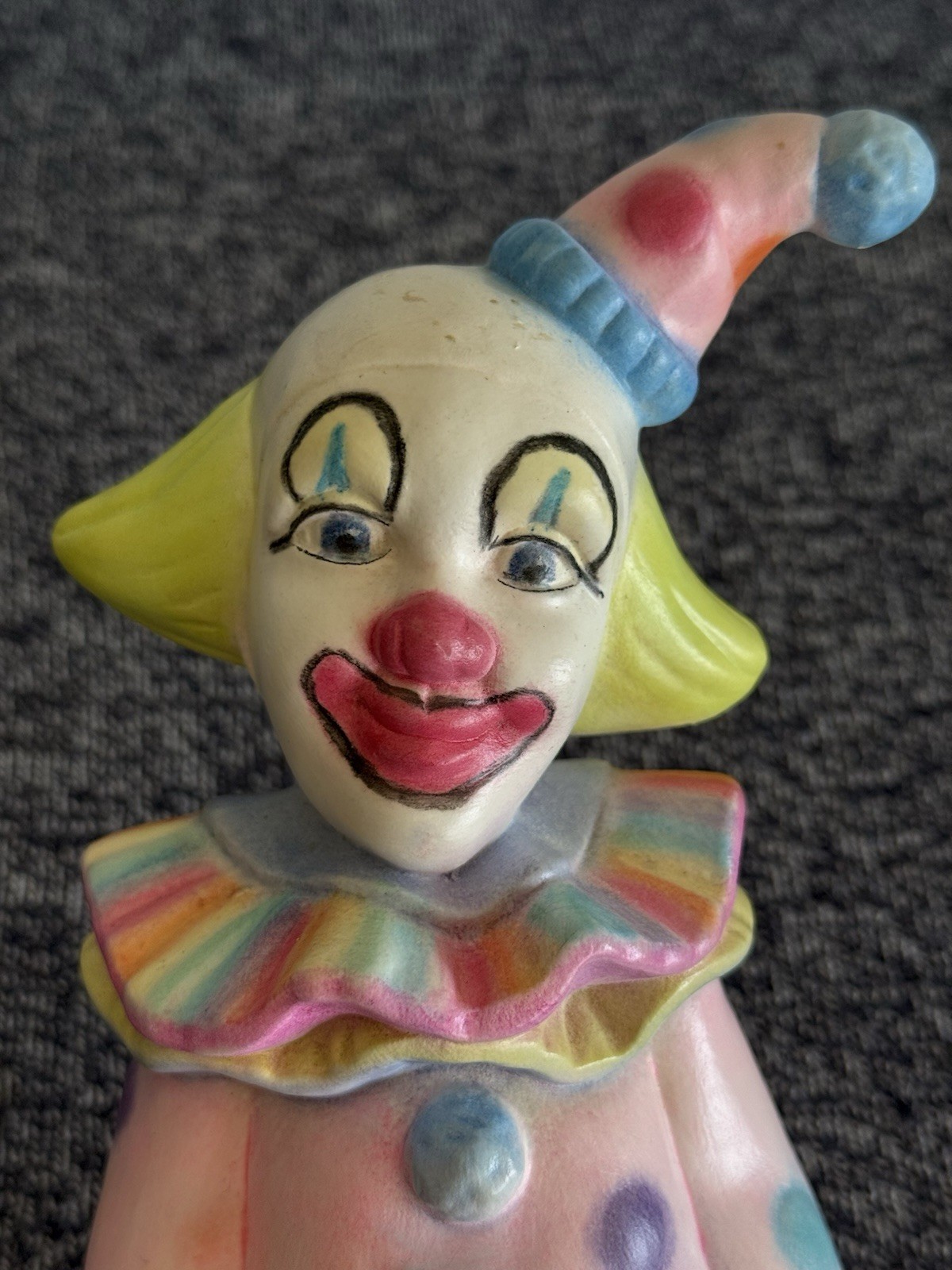 11″ Scioto 1984 Ceramic Hand Painted Clown Statue Sitting Shelf Sitter Signed