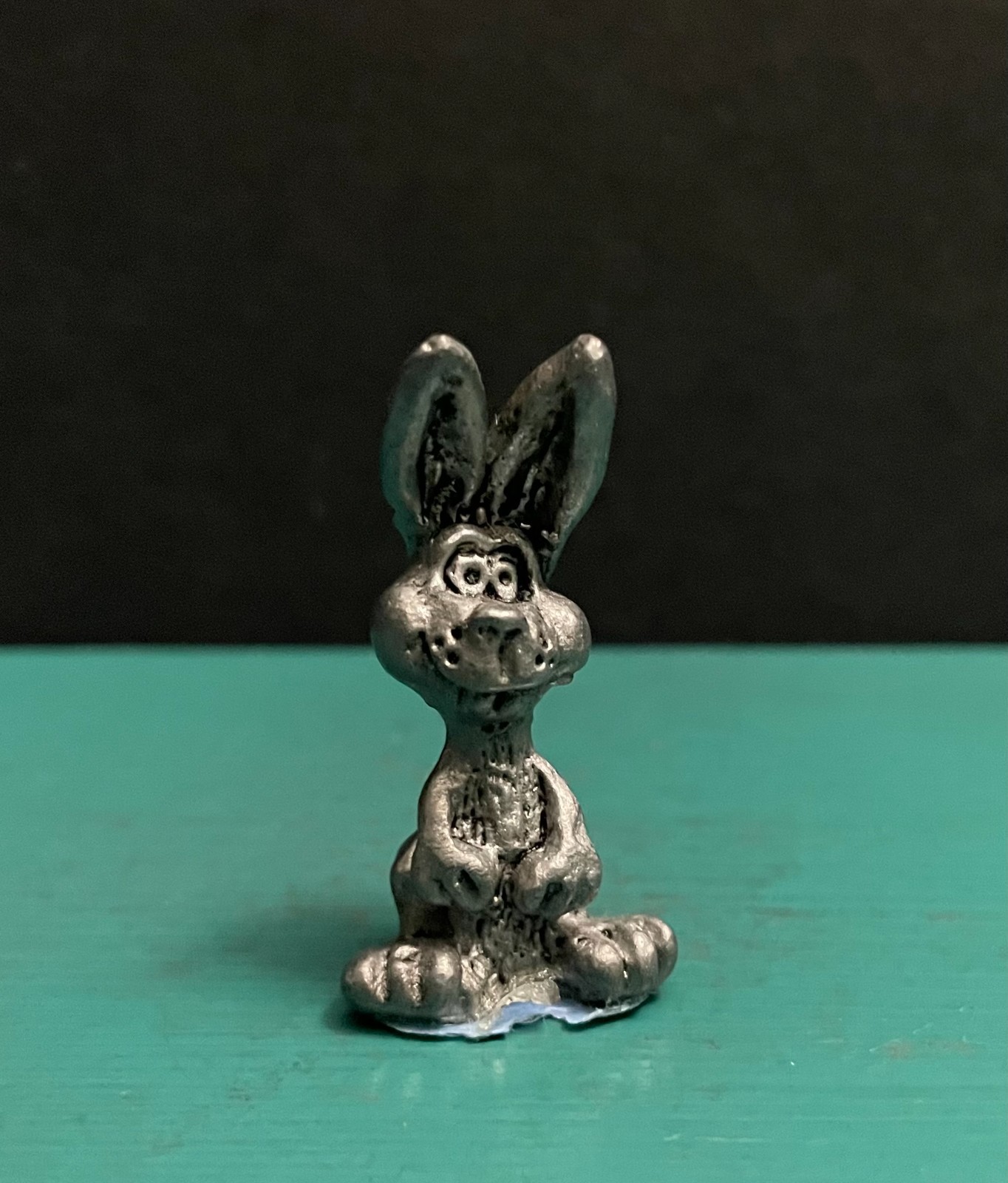 Michael Ricker Pewter Peewee Bunny Rabbit Animal Wildlife Diorama Art Figurine