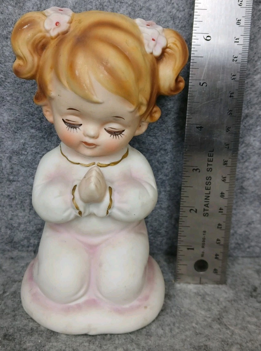 Vintage Lefton Japan Praying Girl Figurine Blonde Hair Kneeling Ceramic 6″