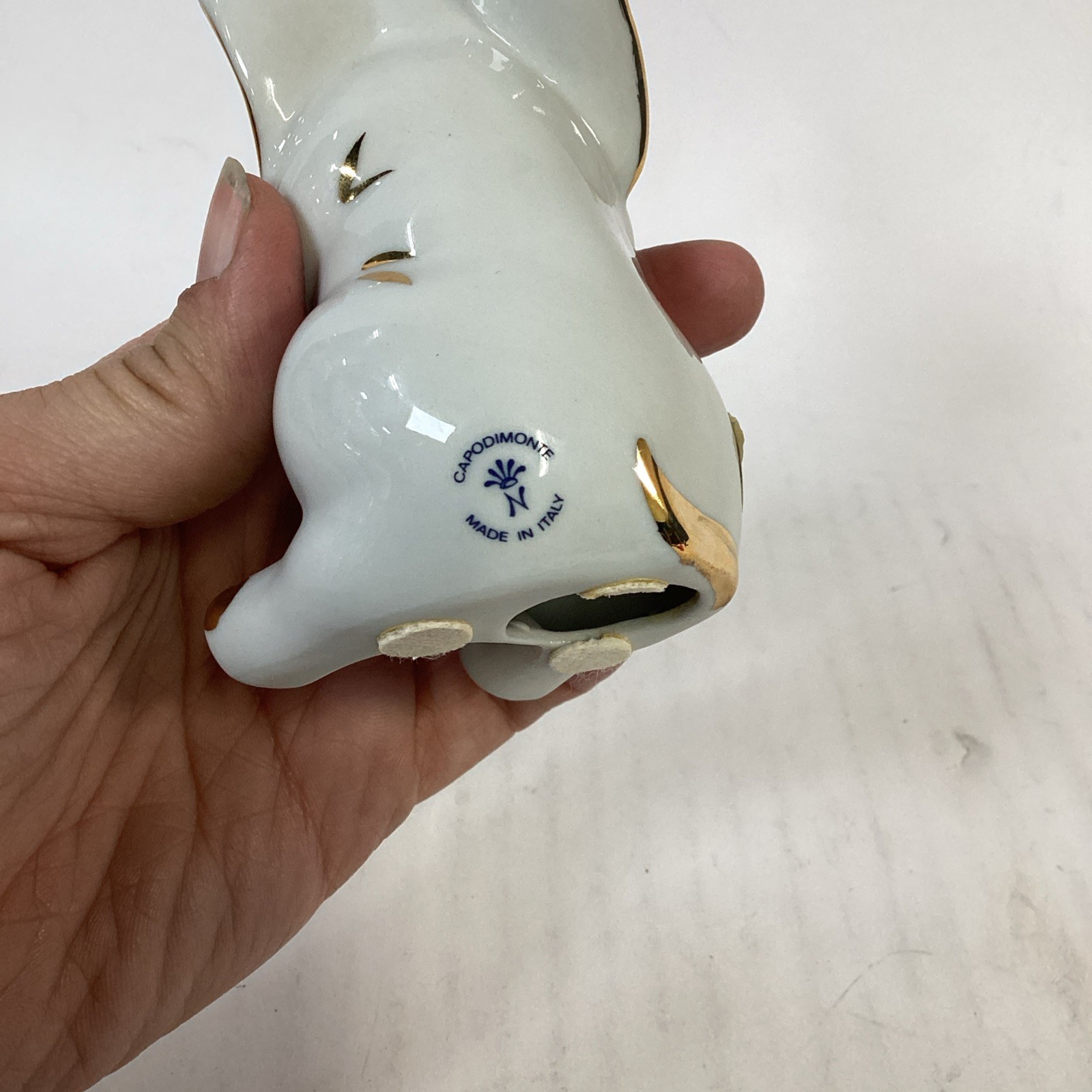 Capodimonte Porcelain Elephant Figurine W/ Swarovski Crystals – Made In Italy