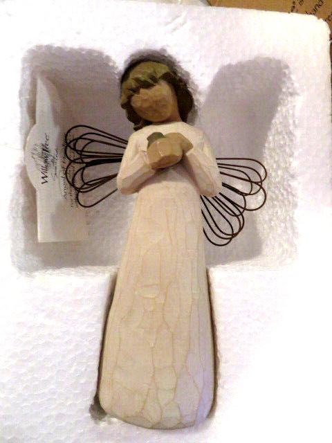 Susan Lordi-ANGEL OF HEARING-“For those that give Comfort”-Vtg-1999-Willow Tree-