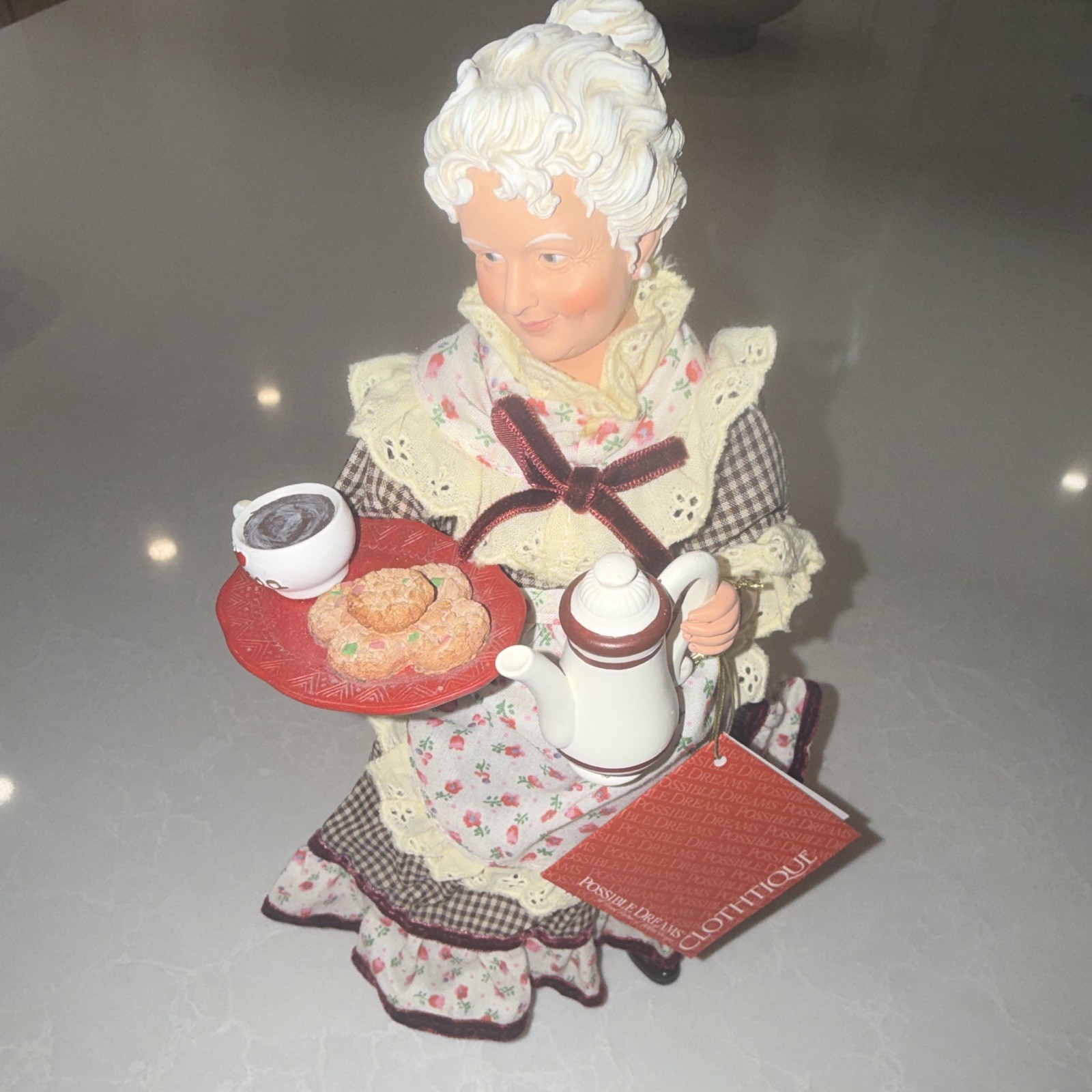 Possible Dreams Clothtique Mrs. Claus Tea & Cookies Hand Painted Figurine