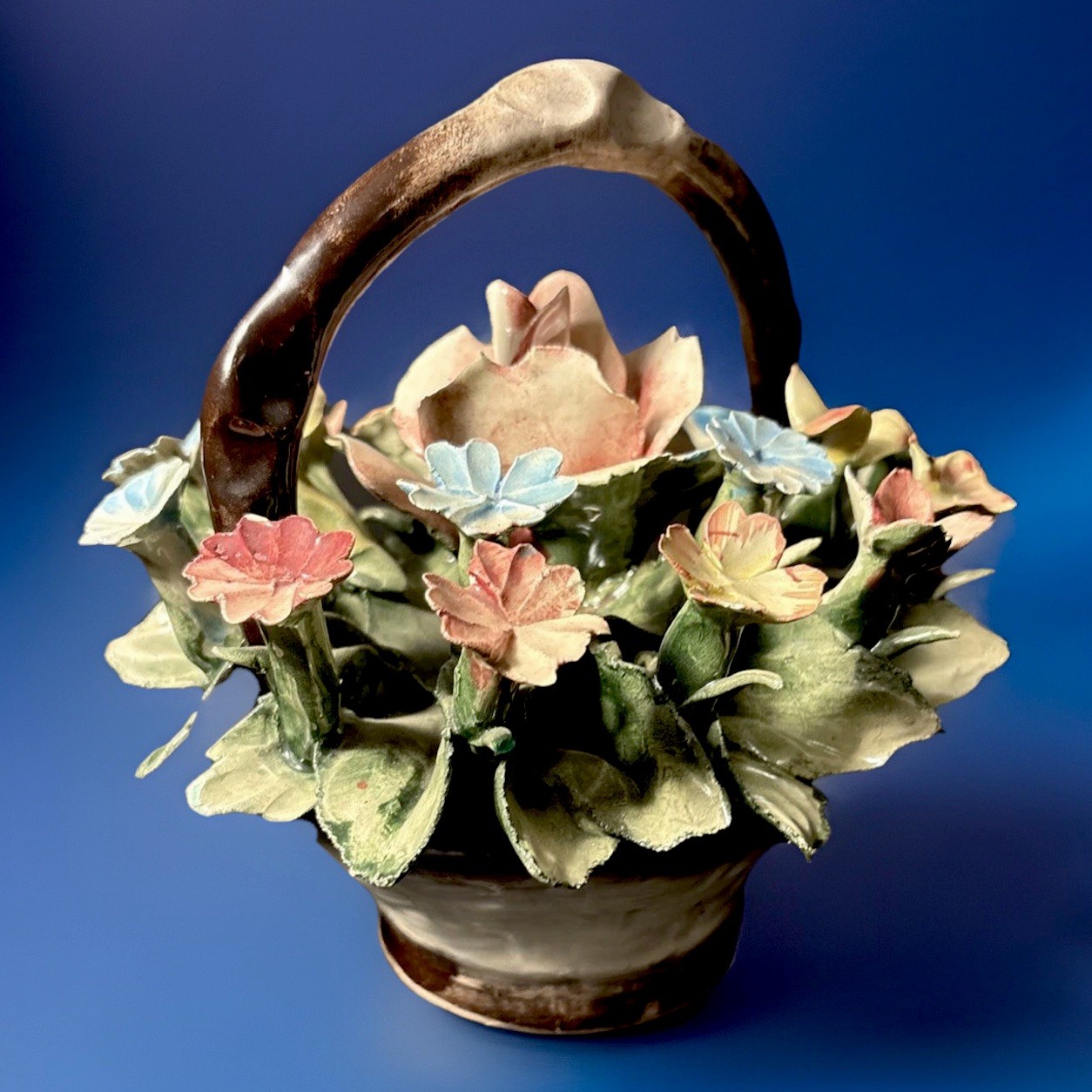 Vintage Capodimonte Italy Porcelain Flower Basket Centerpiece 7” Hand Made