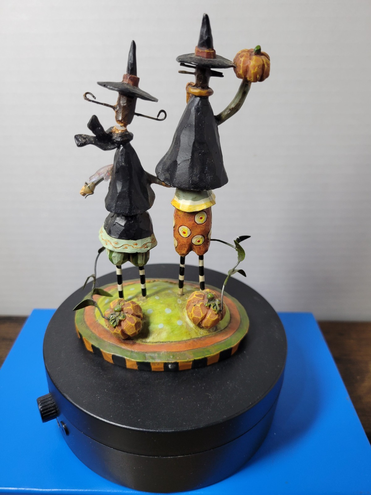 Old Crows Club Metal and Wood Figurine 5″ Tall