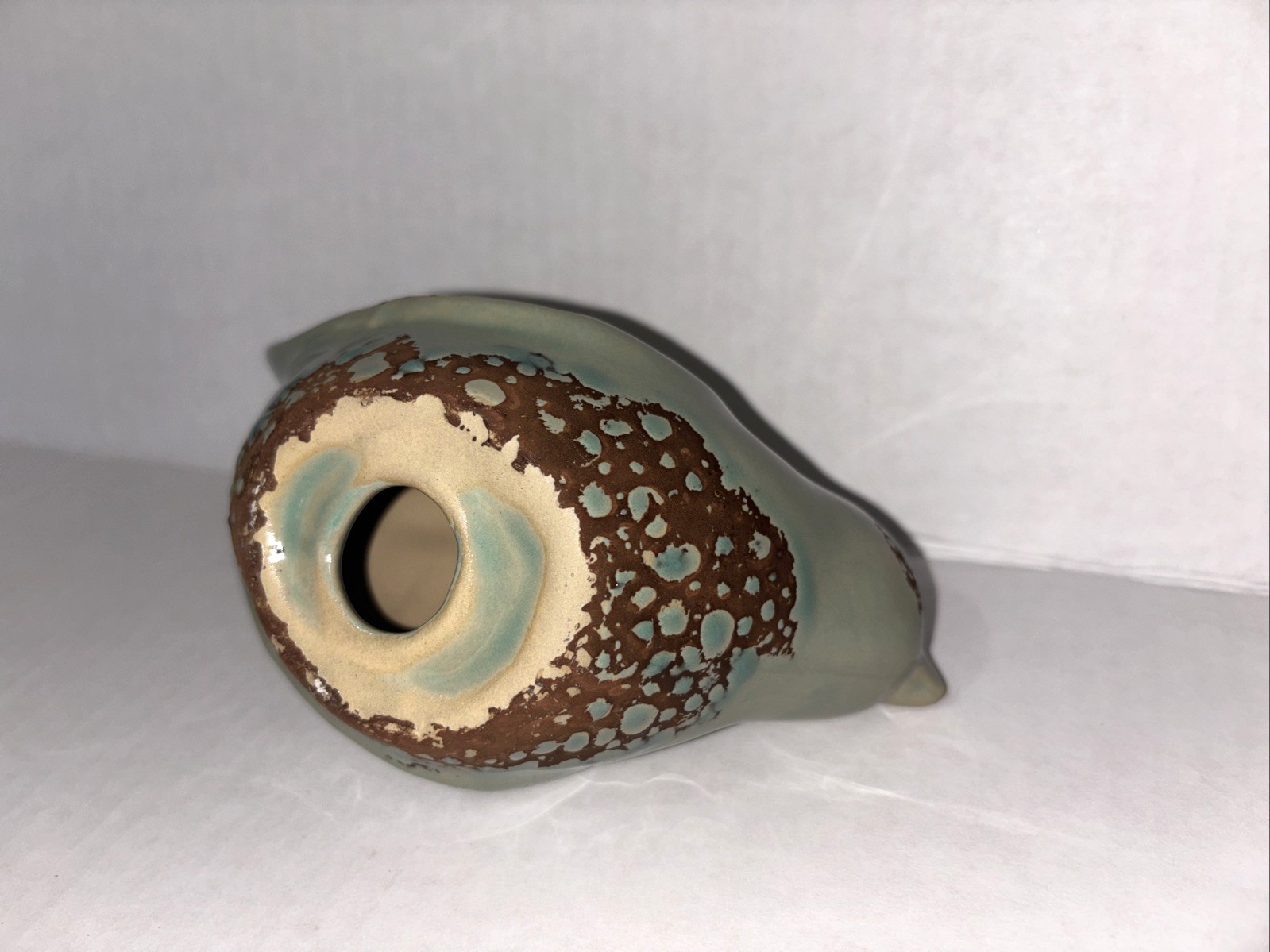Greenand Brown Smooth & Mat Bird Figurines Distressed Ceramic Decor