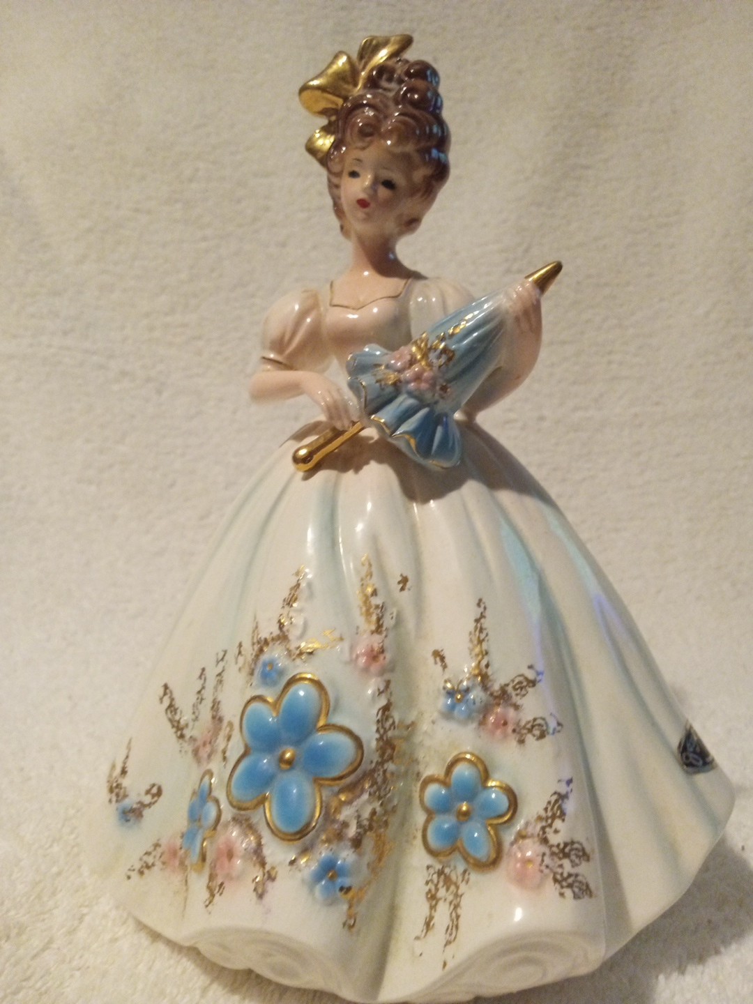 Vintage Josef Originals Girl Figurine With Umbrella 9 1/2 In Minty!