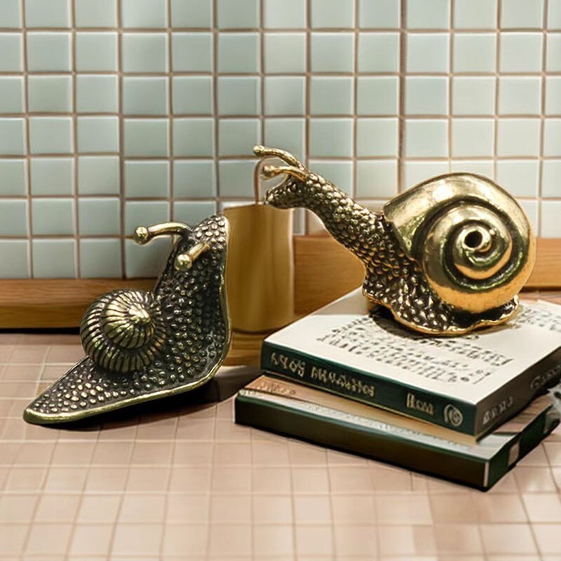 Brass Snail Figurine Statue Insect Animal Figurines Toys Desktop Decoration 2x