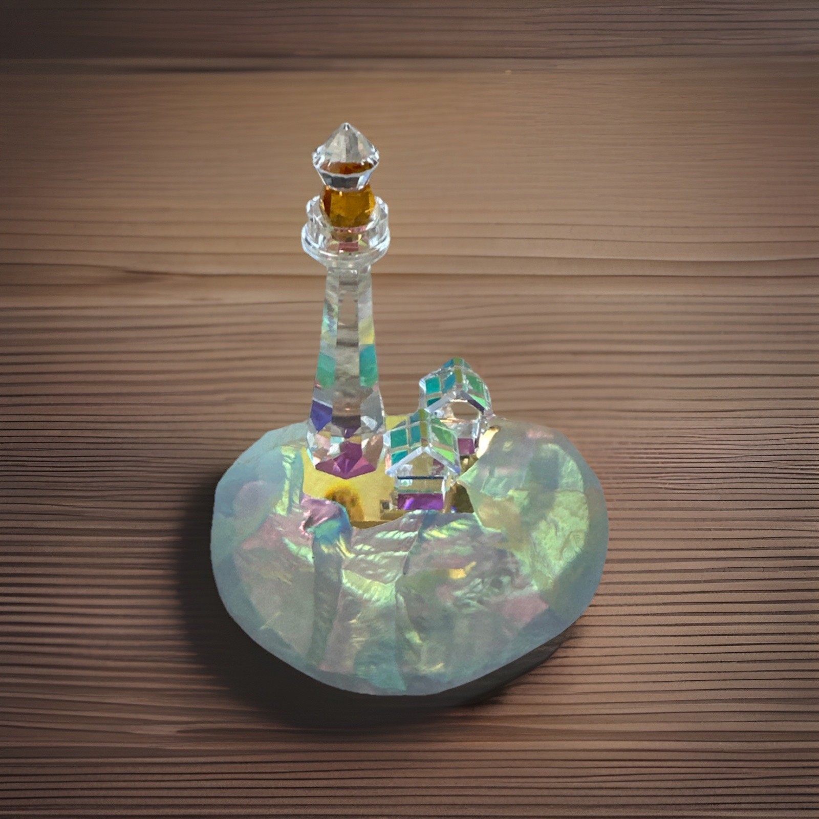 Crystal World 1988 Small lighthouse with boat. Original MSRP $150