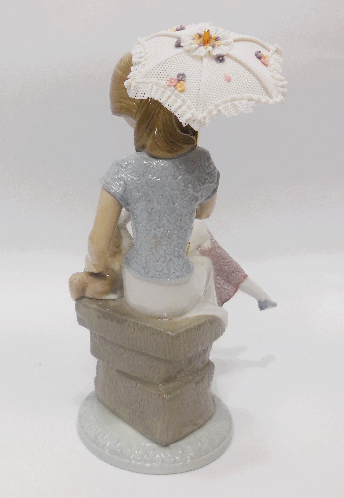 Lladro 7612 Descanso En El Paseo “Picture Perfect”