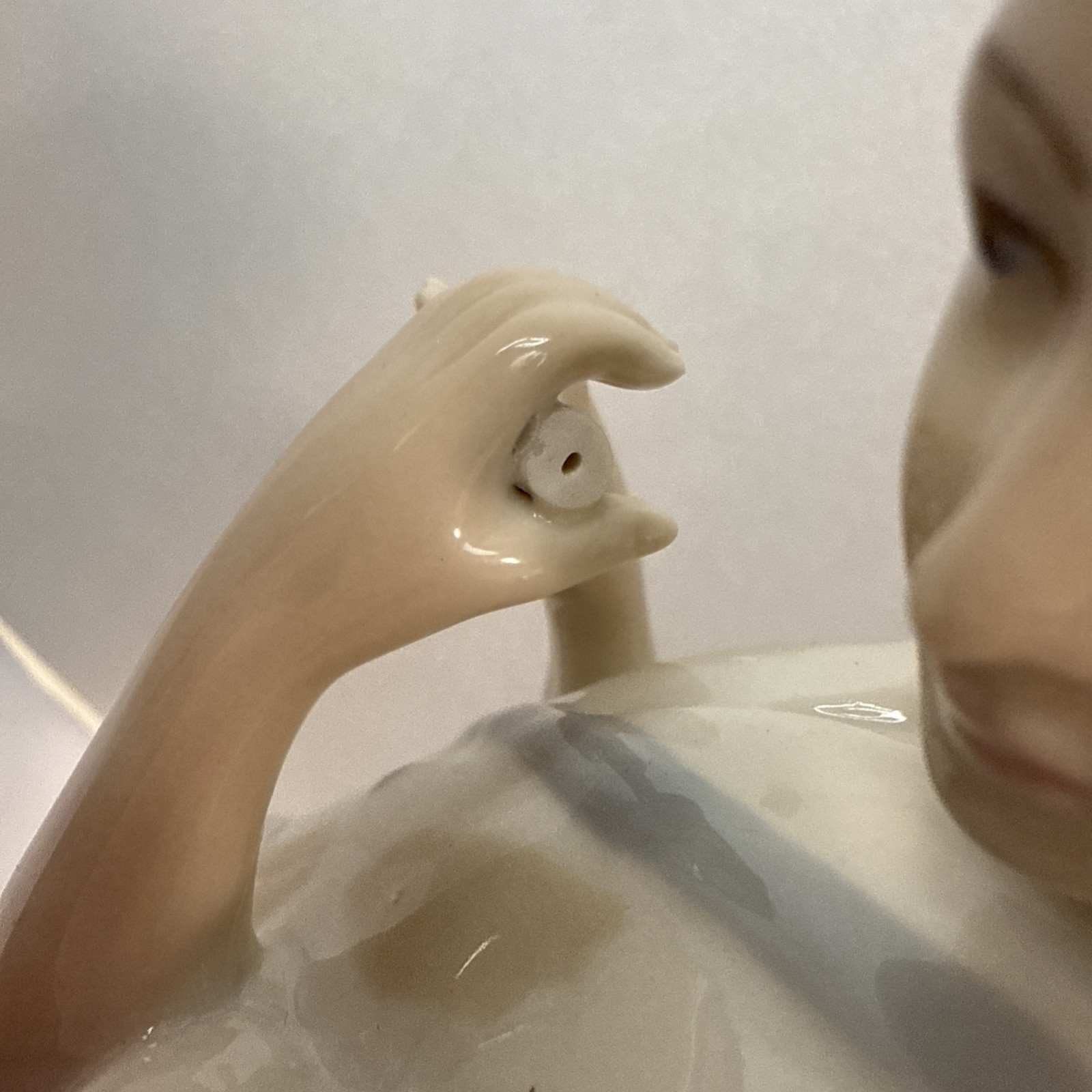 LLADRO CASCADES STYLE BOY WITH FLUTE Figurine 12.5” Damaged Flute