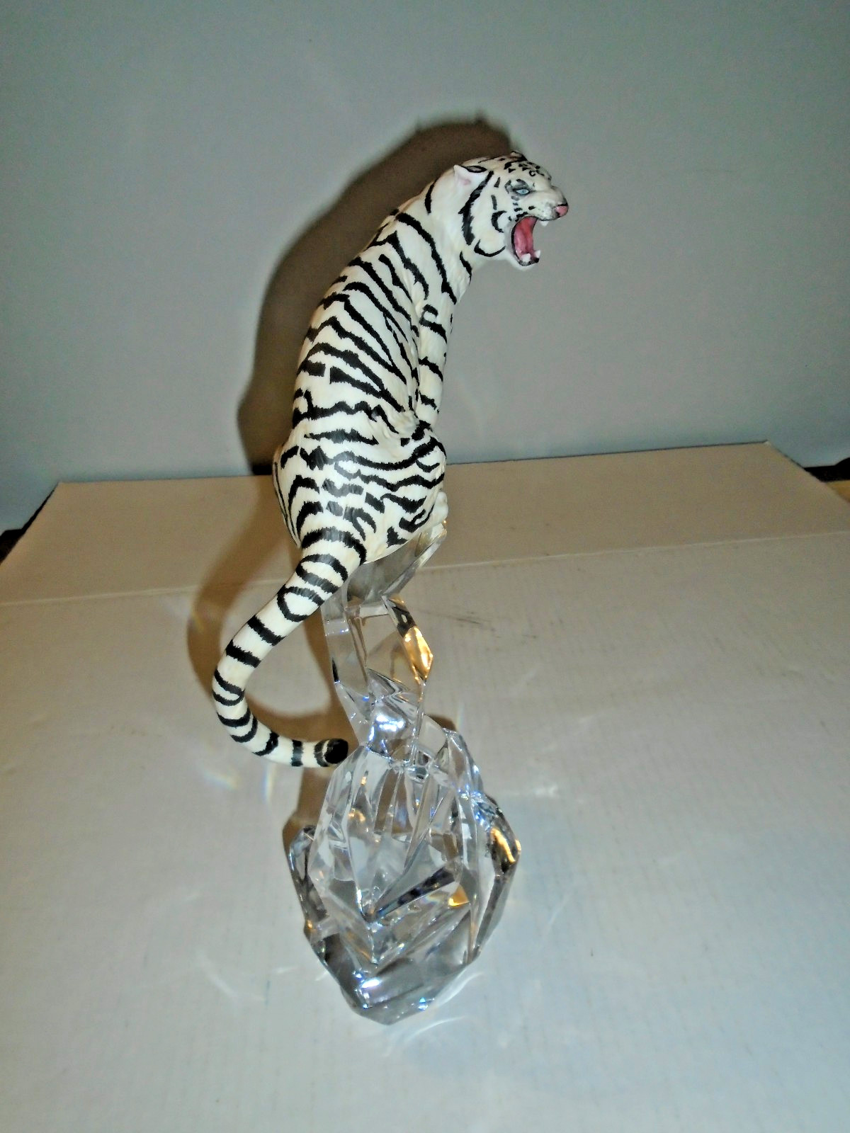 Franklin Mint Porcelain White Tiger On Crystal, 11 1/2″ Tall