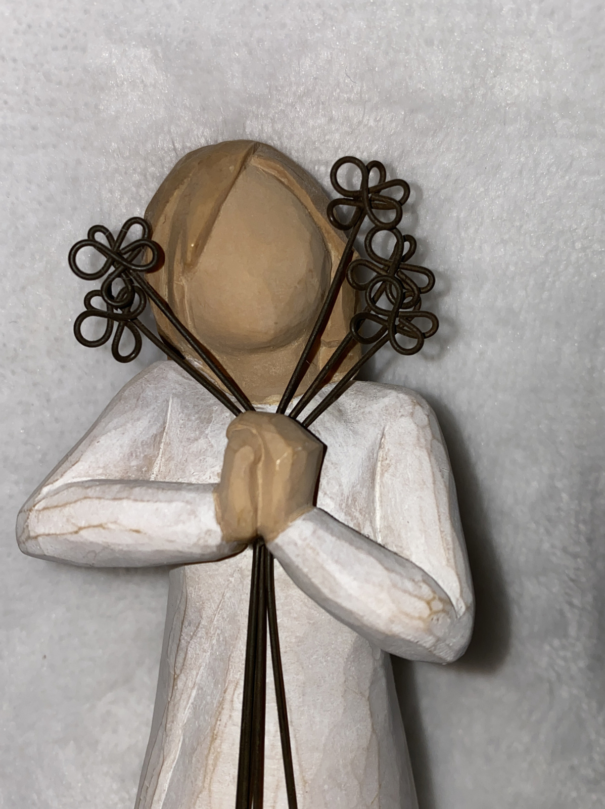 Willow Tree Friendship Woman Flowers Figurine 2004 Susan Lordi 5″ Tall