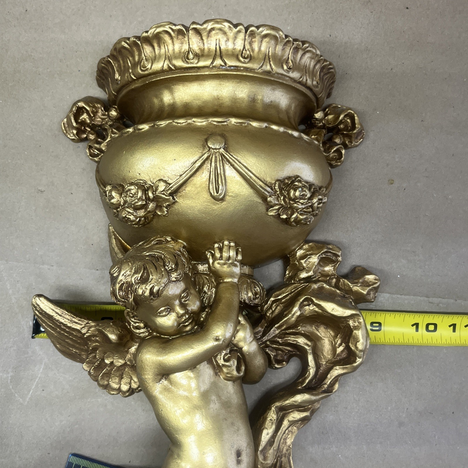 VINTAGE ANGEL CHERUB 1975 VICTORIAN GOLD WALL POCKET HOLLYWOOD REGENCY 14 1/2”
