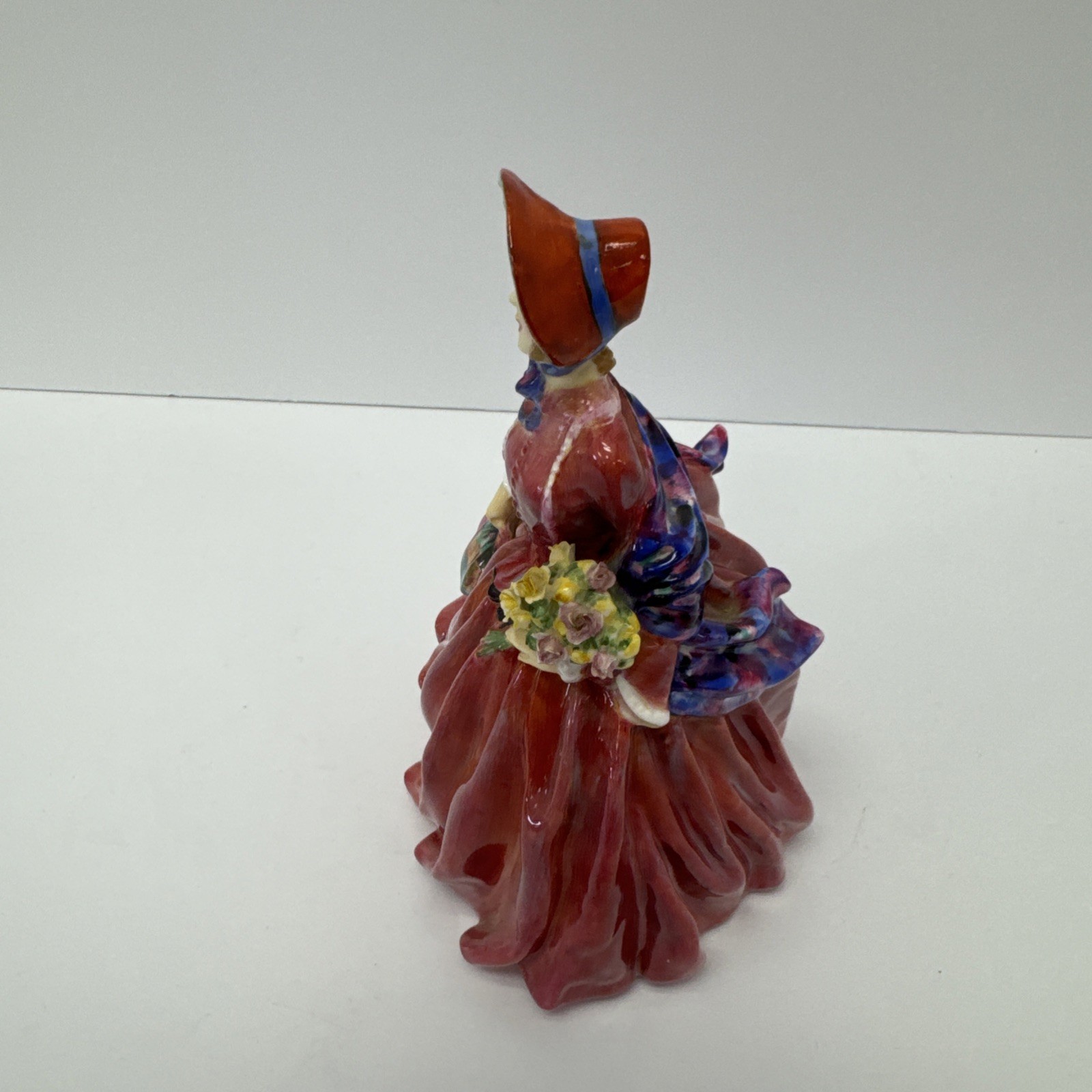 Rare Vintage 1941 Royal Doulton figurine named “Honey”.
