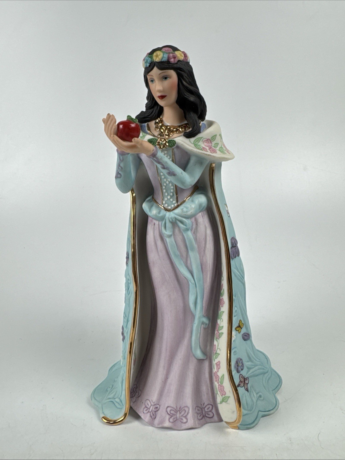 Lenox Snow White Figurine Legendary Princesses Collection Porcelain 8.5” No Box