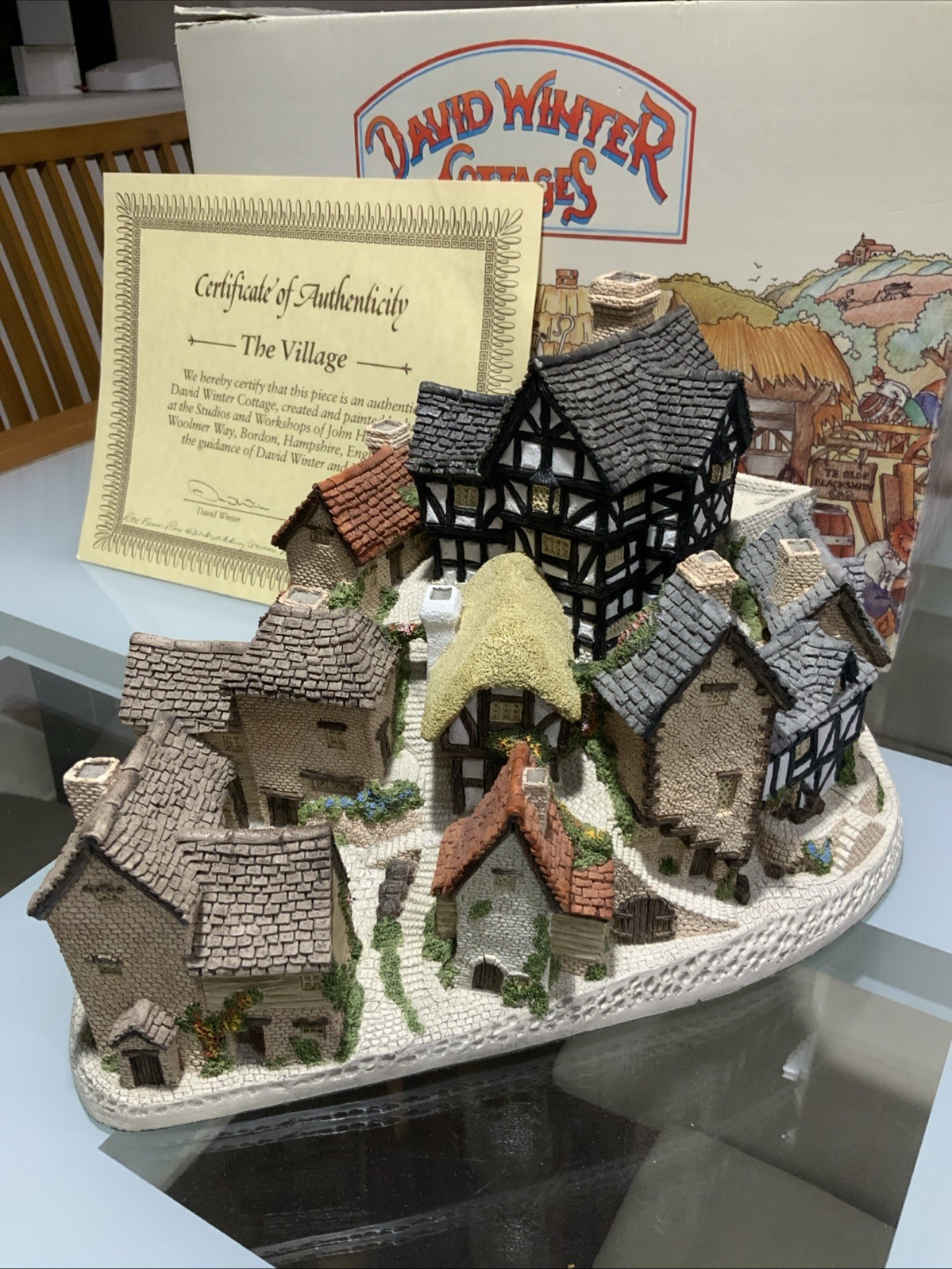 Vtg David Winter Cottages “The Village” England 1981 Retired