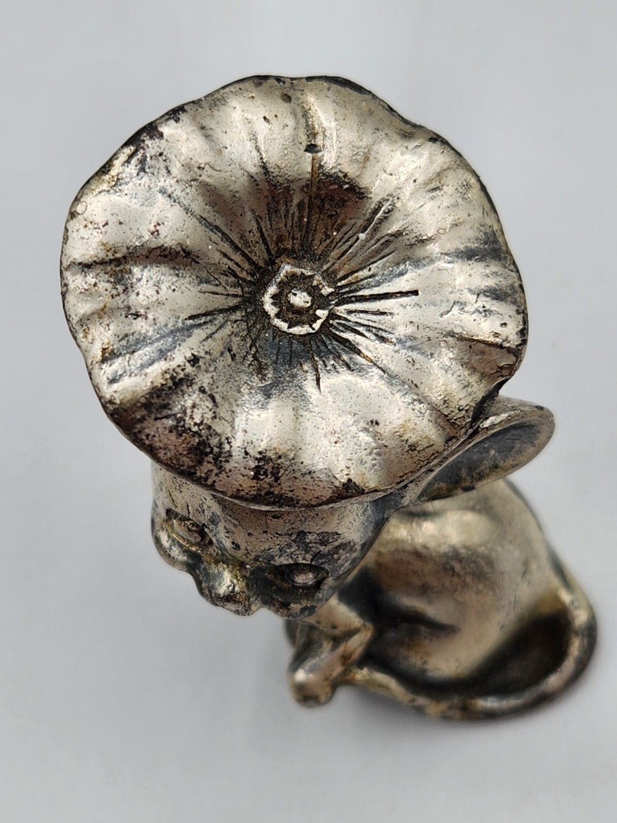 Miniature Mouse with Flower Figurine ~ Pewter Look ~ 2.5″