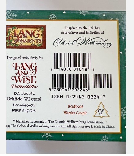 Colonial Williamsburg Winter Couple Lang & Wise