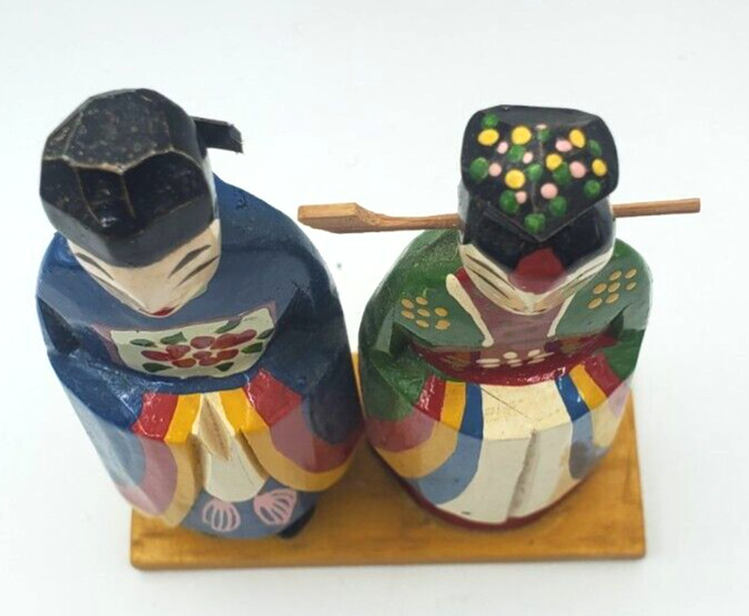 Folk Art Hand Carved Korean Figurines Wedding Day 1950