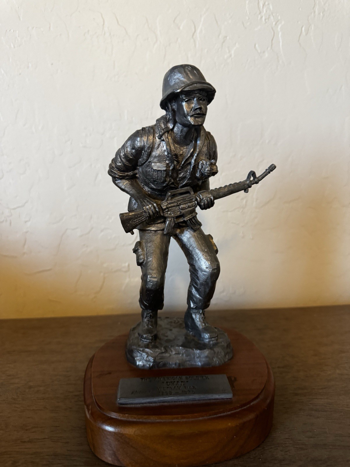 Michael Ricker Limited Edition Vietnam War Sculpture #1366