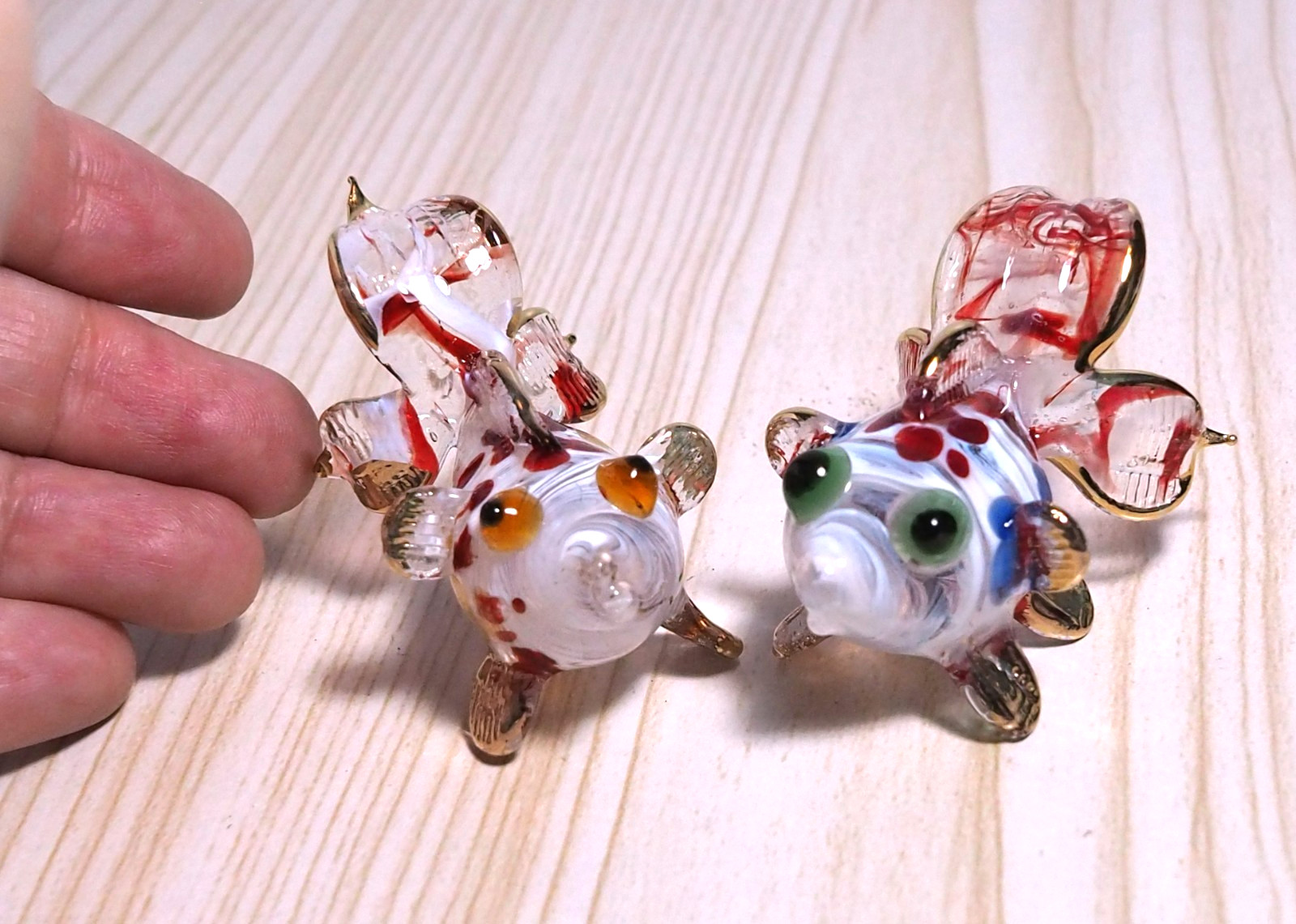 2 pcs. Goldfish figurine handmade blown art glass gold trim 2.5 in Gift decor