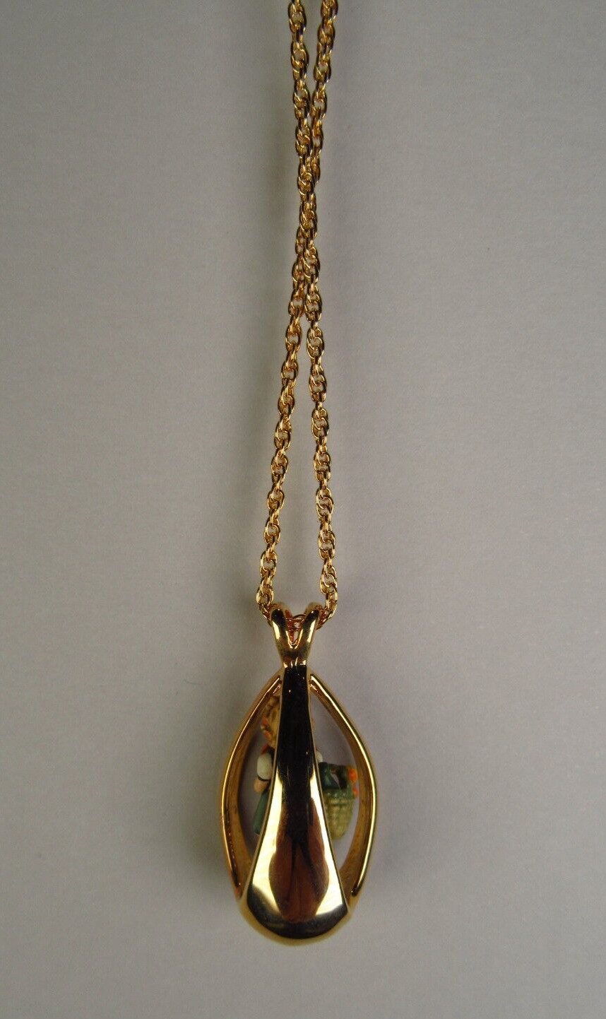 Goebel Collector’s Club Miniature Hummel Necklace in Box 23″ Chain