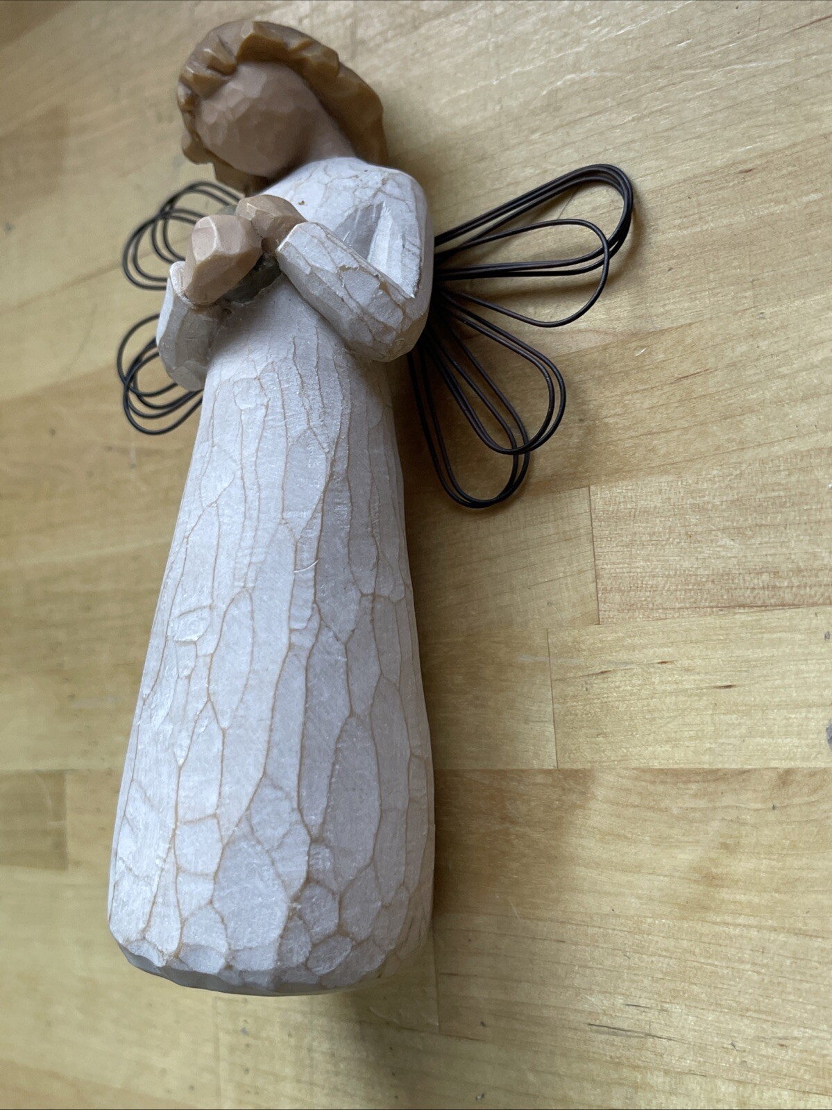 Willow Tree Angel Of Healing Figurine #26020 Susan Lordi Holding Bird 1999